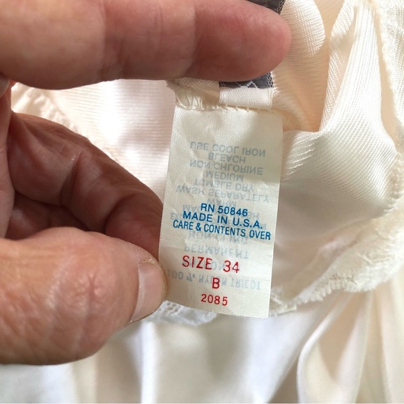 Vintage Ashley Taylor White Slip Dress Women’s 34 B with Lace Trim, Size Small - Picture 9 of 12